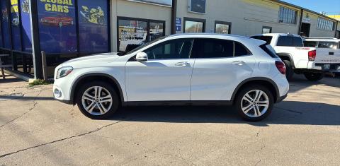 Mercedes-Benz GLA-Class 2019