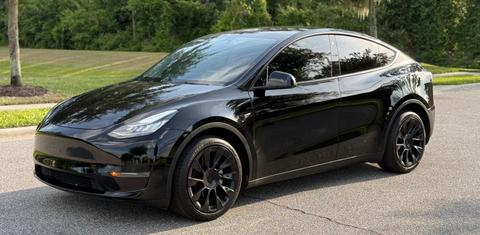 Tesla Model Y 2023