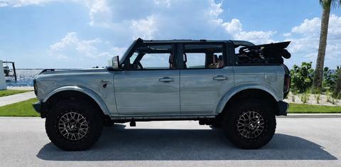 Ford Bronco 2023