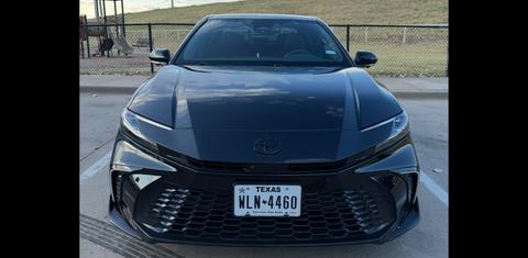 Toyota Camry Hybrid 2025