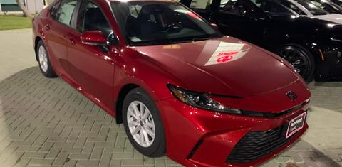Toyota Camry Hybrid 2026