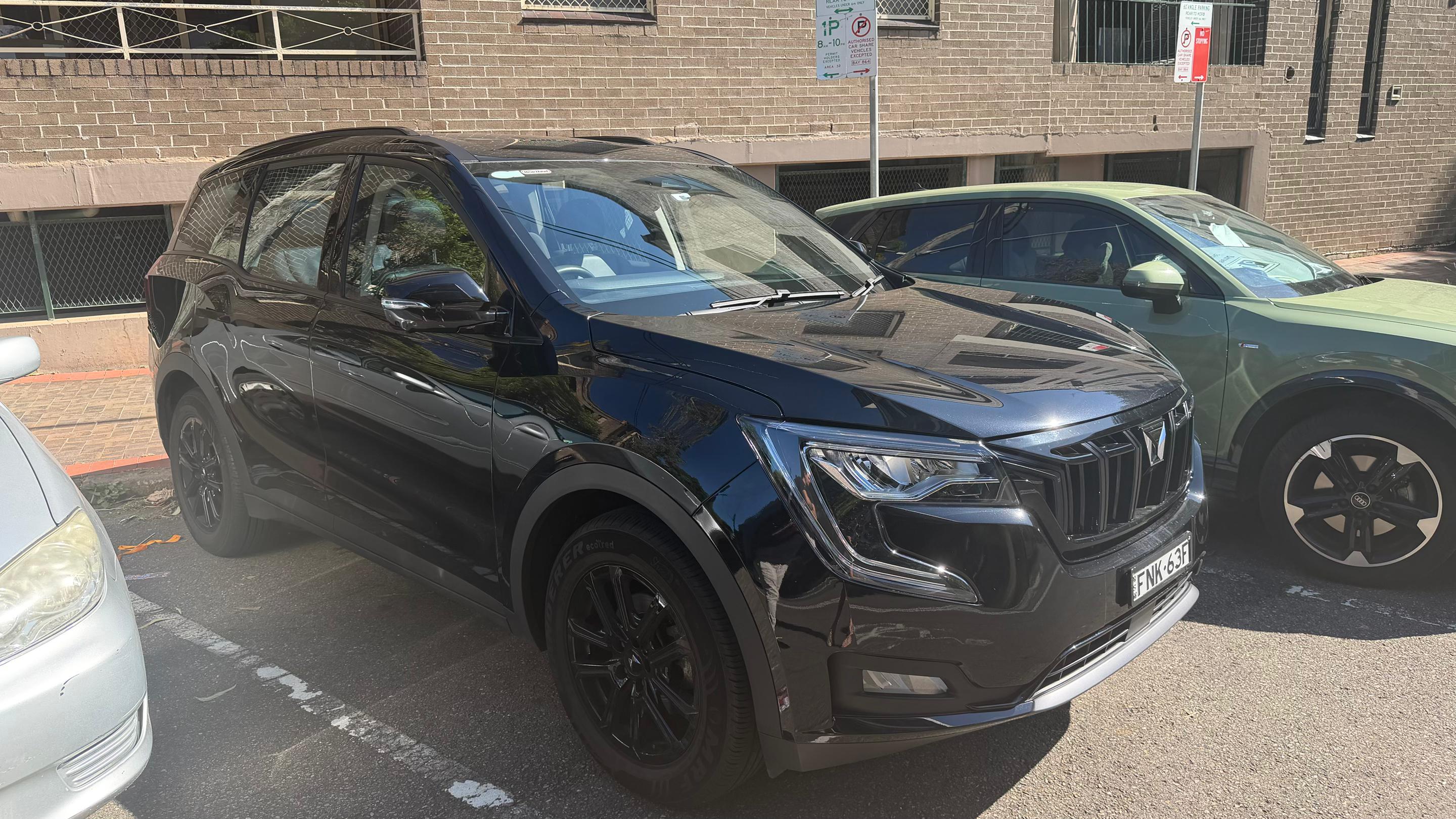 Mahindra XUV700 2024 in Mascot