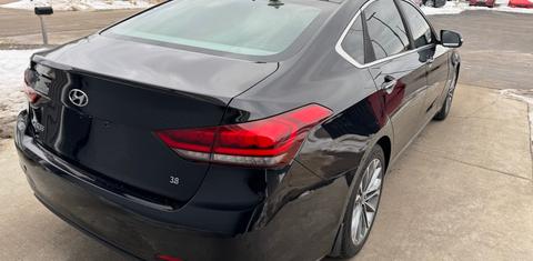 Hyundai Genesis 2015