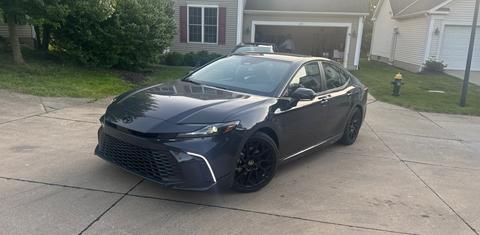 Toyota Camry Hybrid 2026