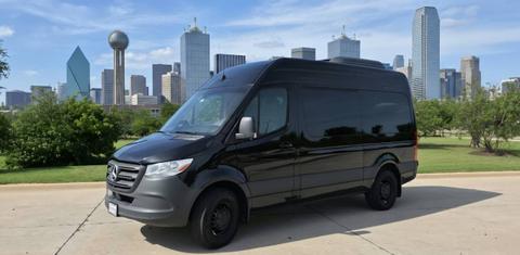 Mercedes-Benz Sprinter 2025