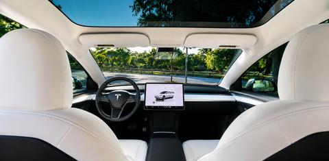 Tesla Model 3 2023