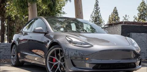 Tesla Model 3 2021