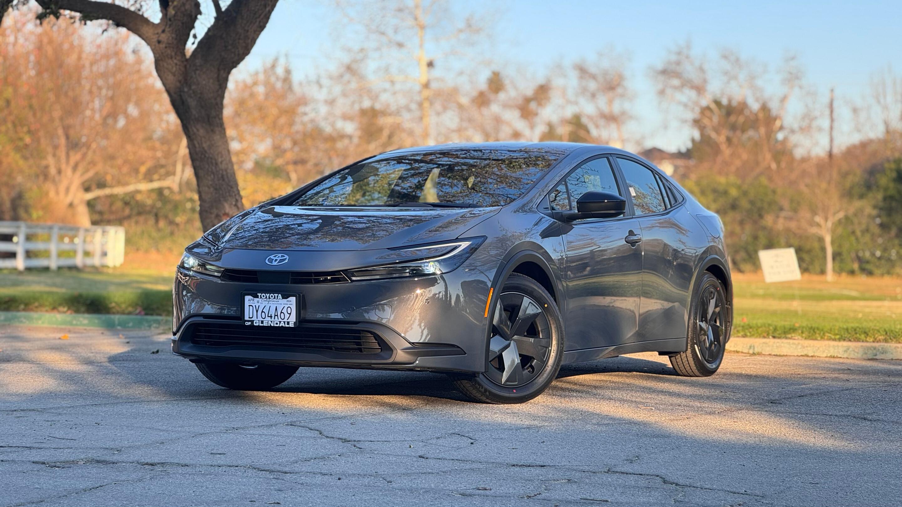Toyota Prius 2024 in Los Angeles, CA