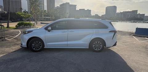 Toyota Sienna 2024