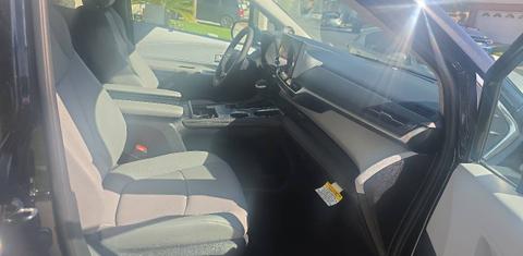 Toyota Sienna 2026