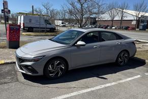 Hyundai Elantra Hybrid 2026 in Montreal