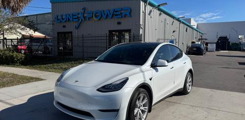 Tesla Model Y 2021