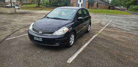 Nissan Versa 2012