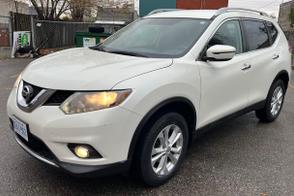 Nissan Rogue car