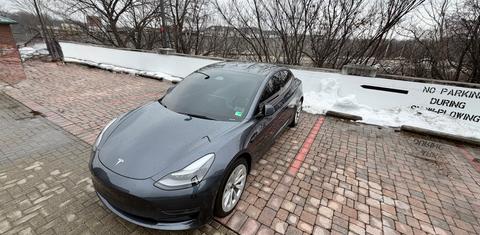 Tesla Model 3 2022