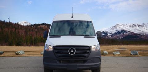 Mercedes-Benz Sprinter 2025