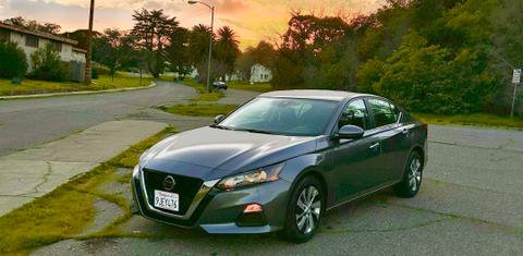 Nissan Altima 2022