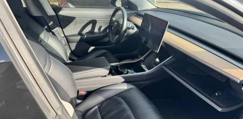 Tesla Model 3 2018