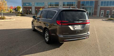 Chrysler Pacifica 2022
