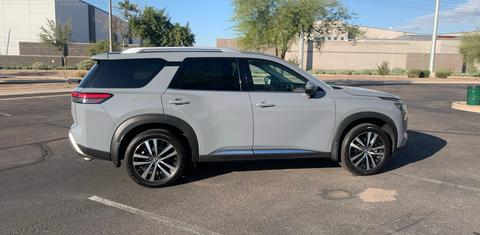 Nissan Pathfinder 2025