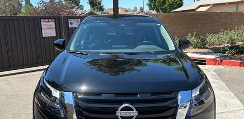Nissan Pathfinder 2025