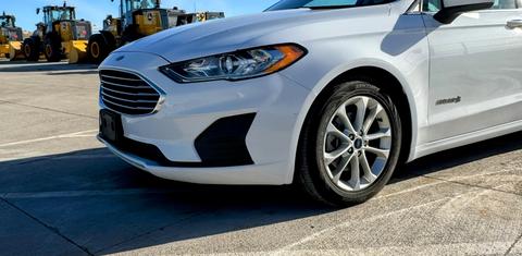 Ford Fusion Hybrid 2019