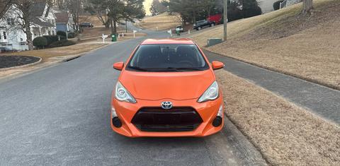 Toyota Prius c 2015