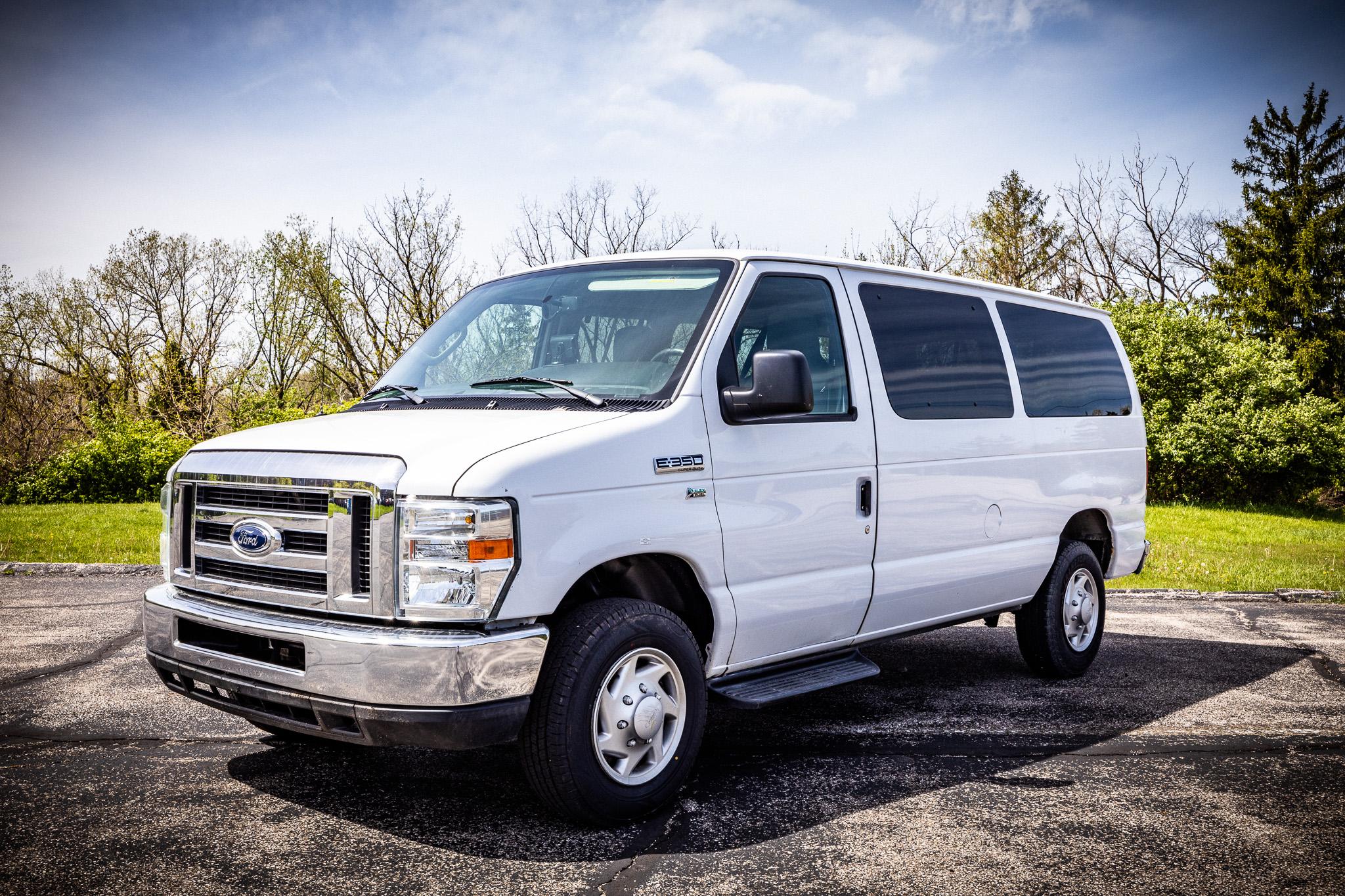 Ford Econoline 2014 in Parma, OH