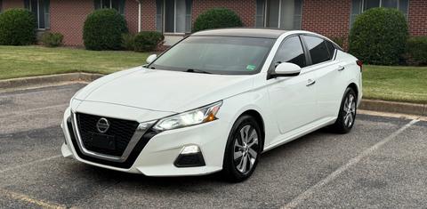 Nissan Altima 2020
