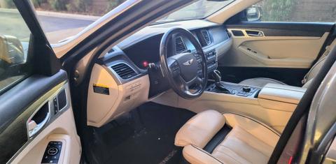 Hyundai Genesis 2015