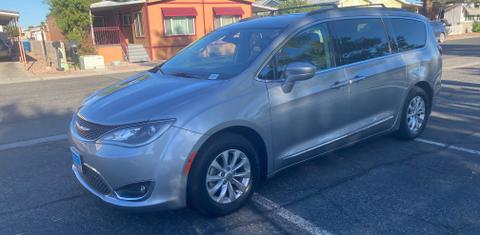 Chrysler Pacifica 2017