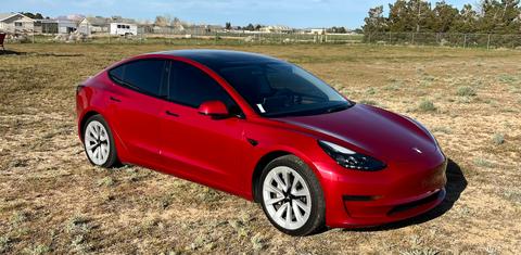 Tesla Model 3 2022