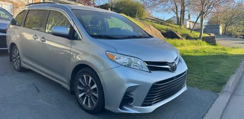 Toyota Sienna 2019