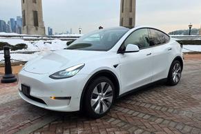 Tesla Model Y 2020 in West New York