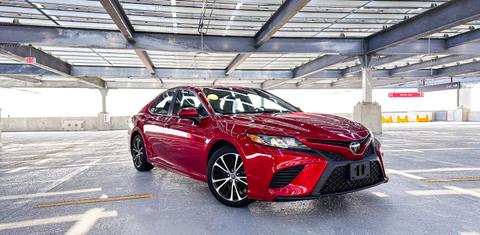 Toyota Camry 2019