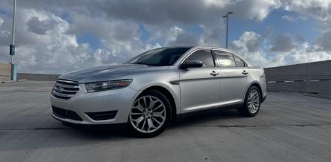Ford Taurus 2018