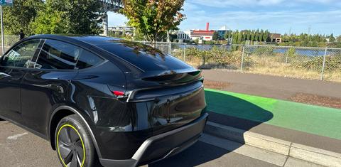 Tesla Model Y 2026
