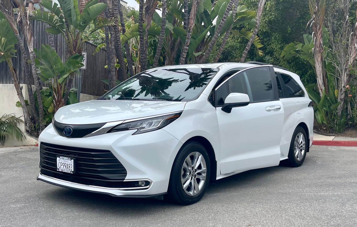 Toyota Sienna 2022 in San Diego, CA