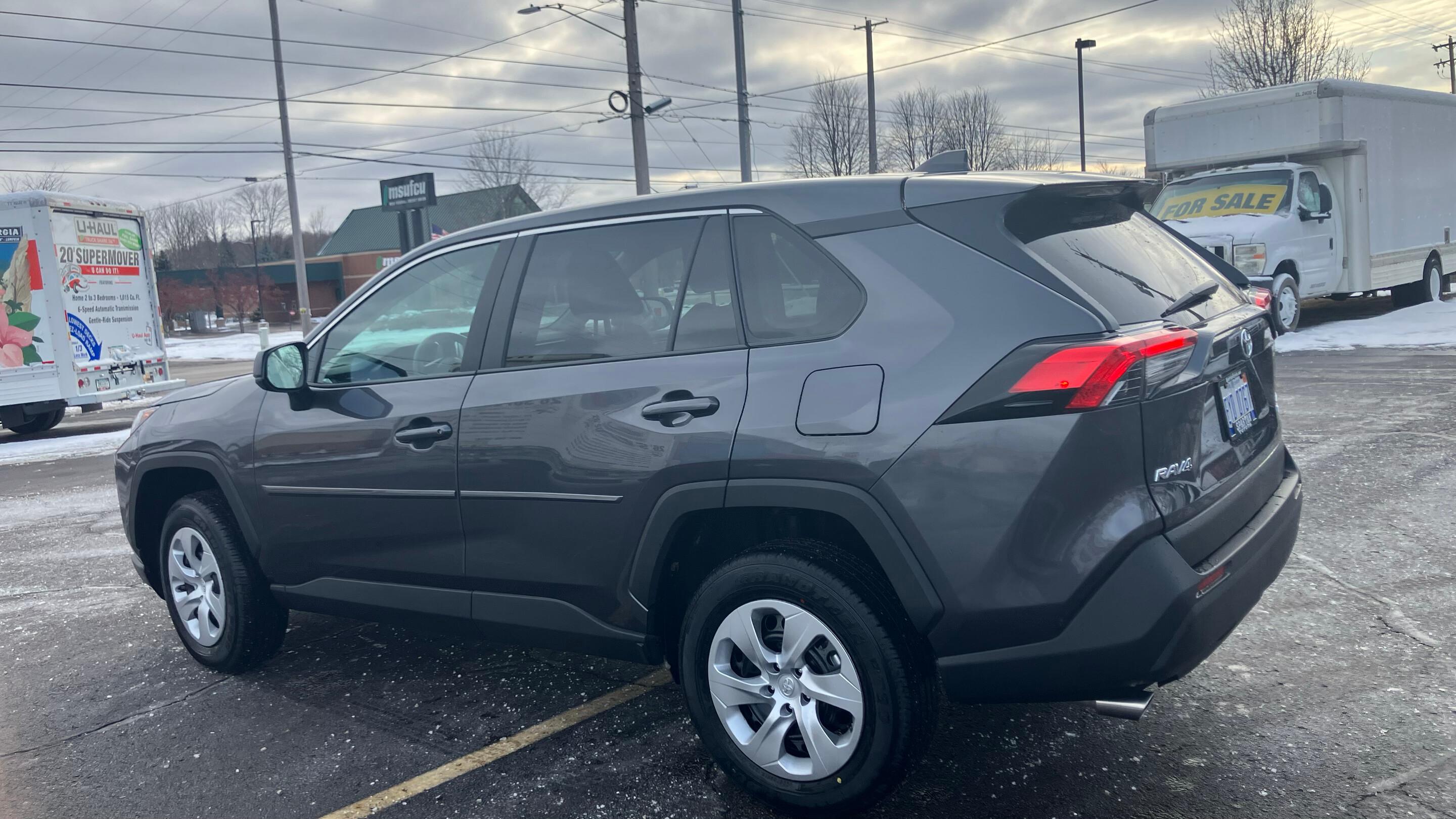 Toyota RAV4 2025 in Lansing, MI