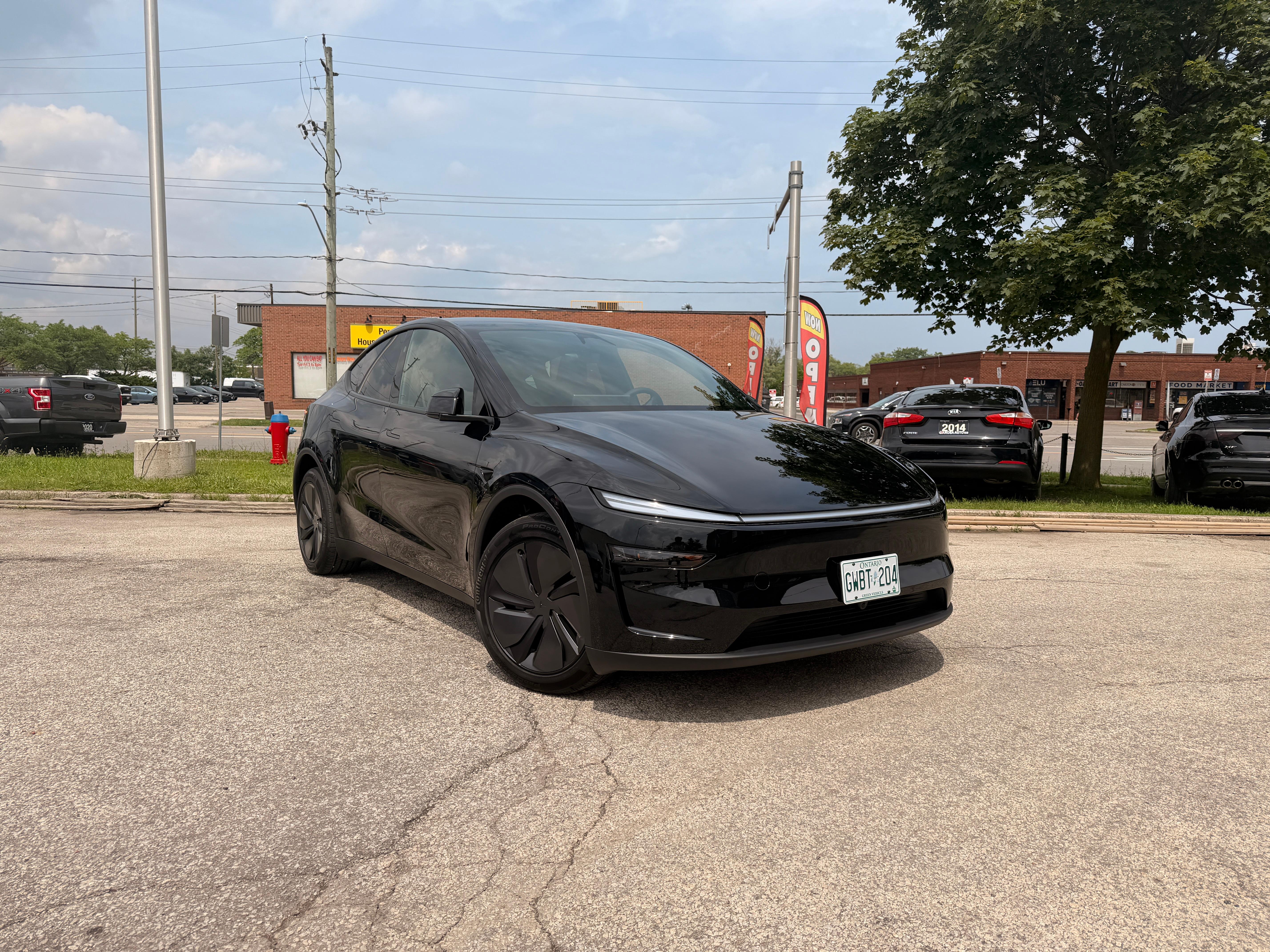 Tesla Model Y 2026 in Oakville, ON
