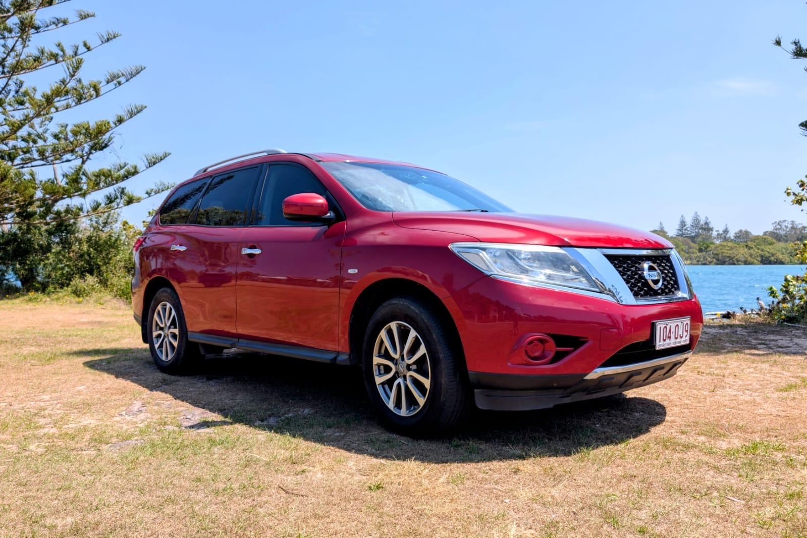 Nissan PATHFINDER 2015 in Chinderah