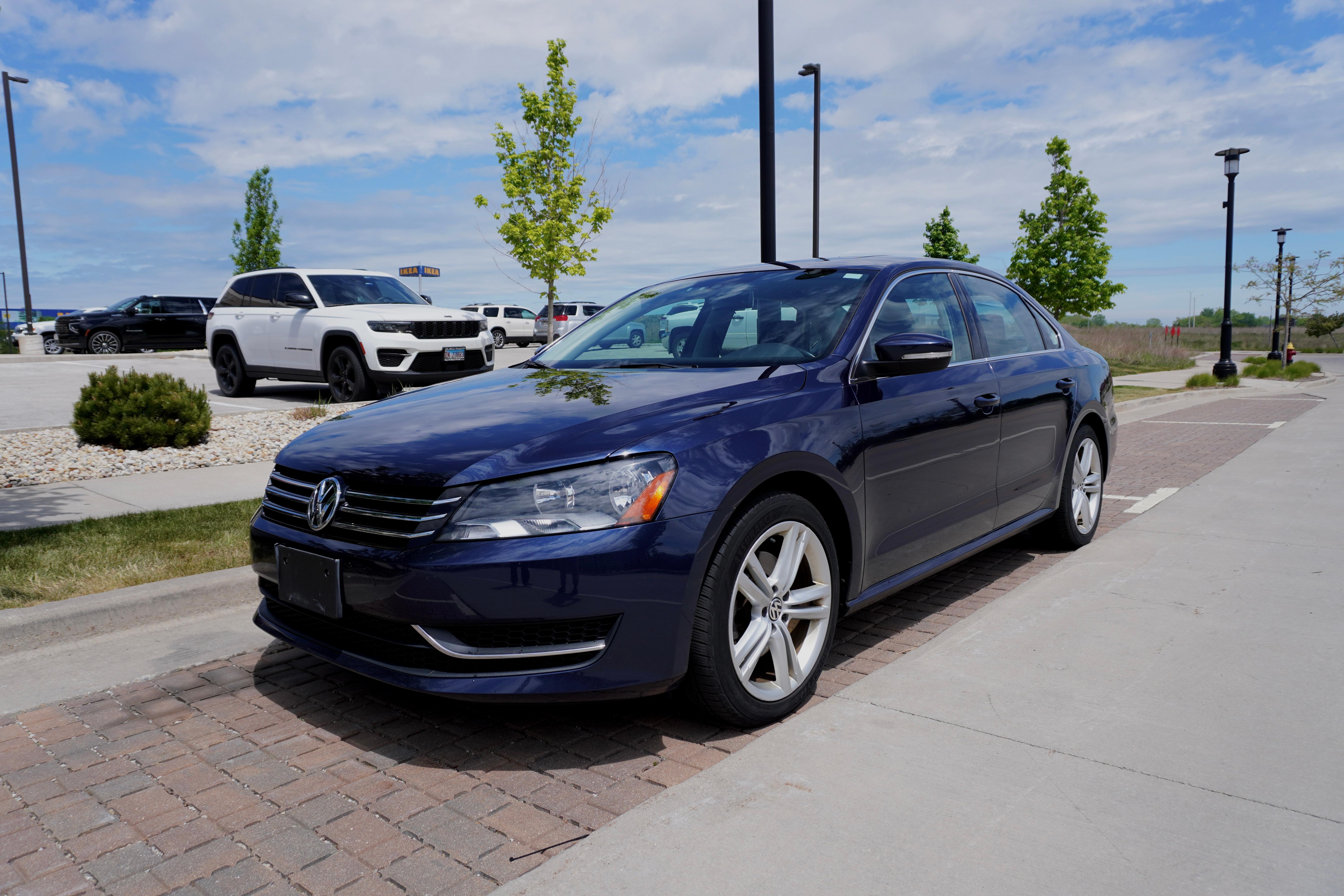Volkswagen Passat 2014 in Oak Creek, WI