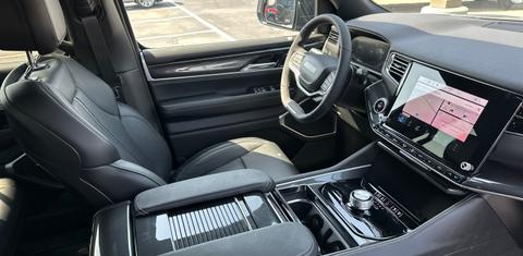Jeep Wagoneer 2024