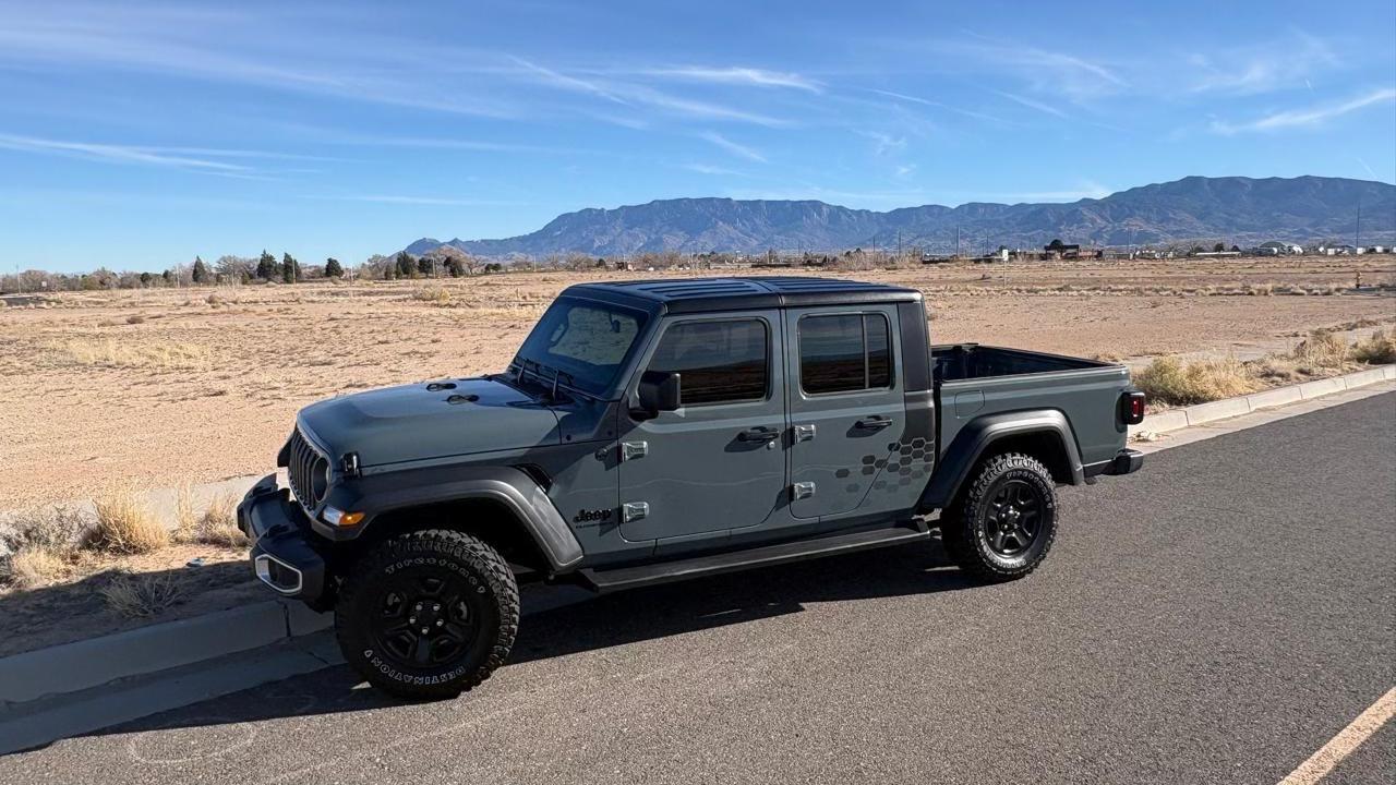 Jeep Gladiator 2025 in Albuquerque, NM