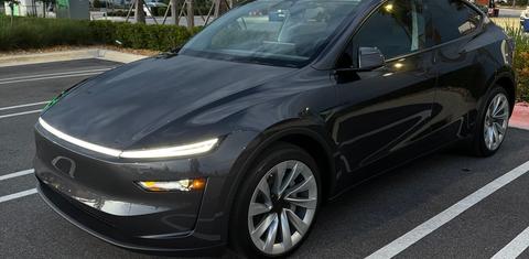 Tesla Model Y 2026