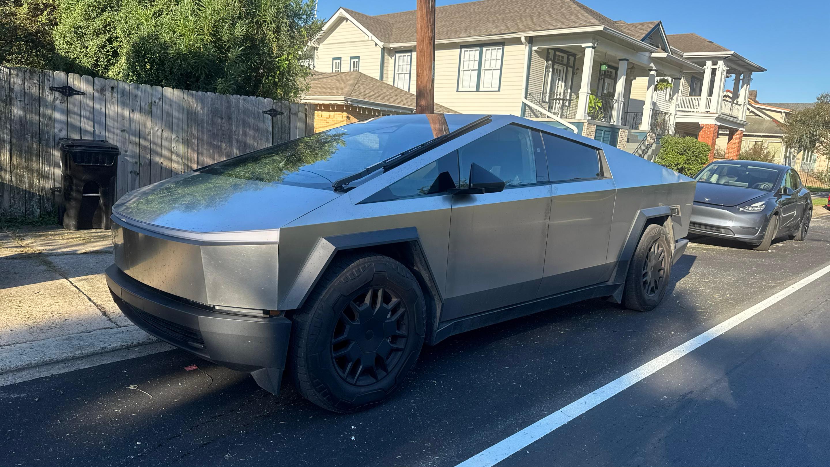 Tesla Cybertruck 2024 in New Orleans, LA