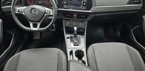 Volkswagen Jetta 2019
