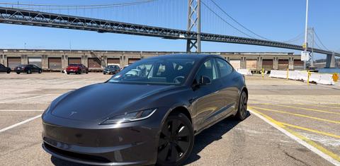 Tesla Model 3 2024