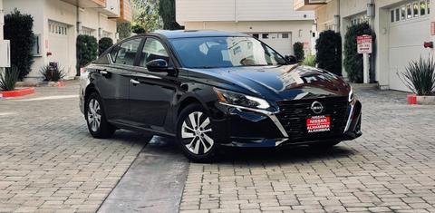 Nissan Altima 2023