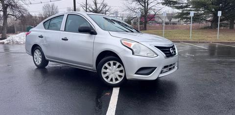 Nissan Versa 2015